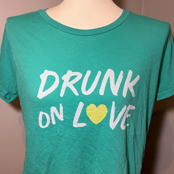 WILDFOX 100% Cotton Cropped Baby Tee / Tshirt “Drunk on Love” GREEN / MEDIUM - Picture 2 of 10